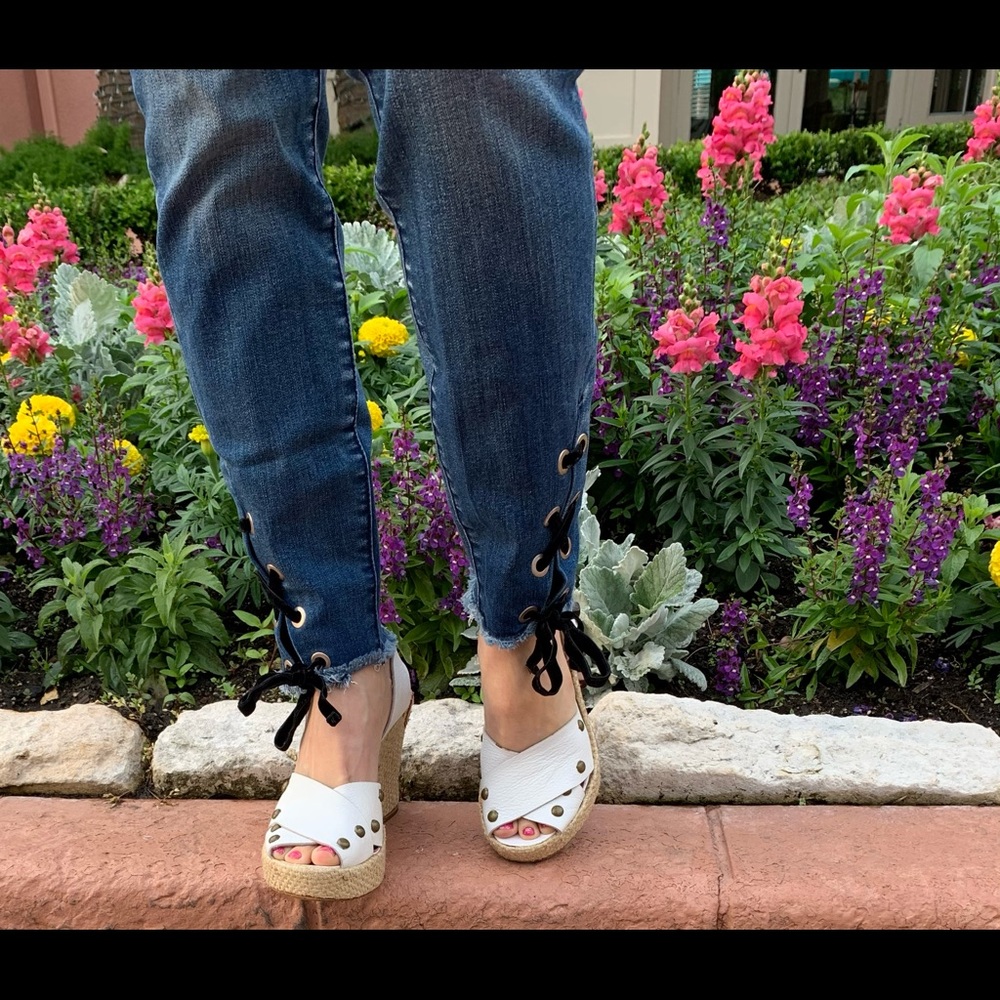 Pan Tulipani Embellished Wedge Sandals. - Picture 9 of 17